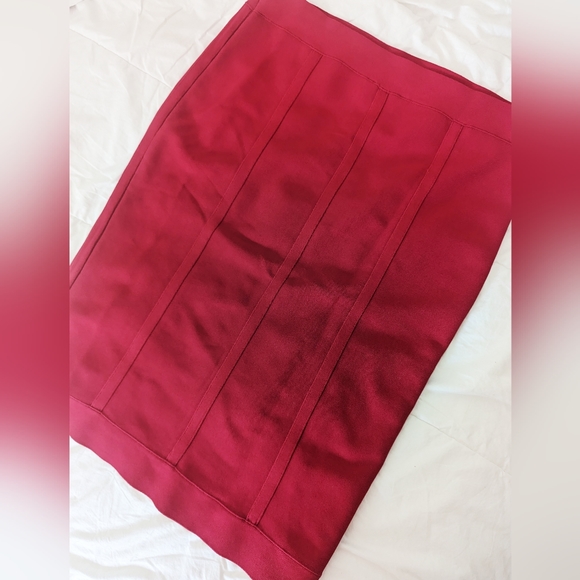 BCBG Banded Bodycon Skirt Raspberry - Picture 2 of 5